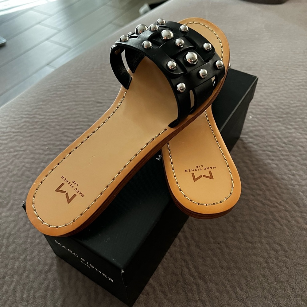 Marc fisher sandals